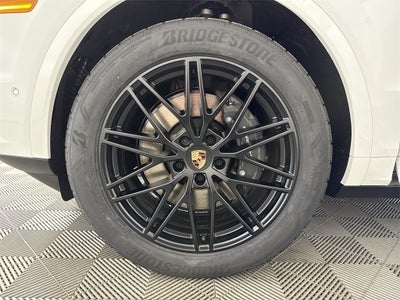 2025 Porsche Cayenne Coupe Coupe AWD