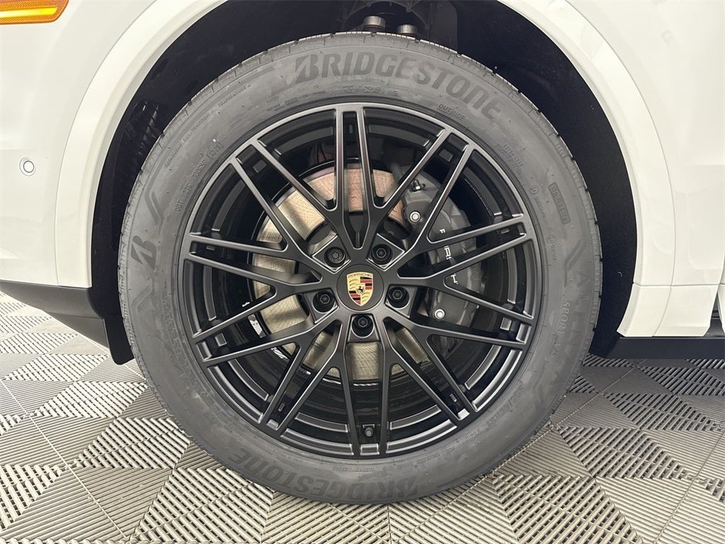 2025 Porsche Cayenne Coupe Coupe AWD