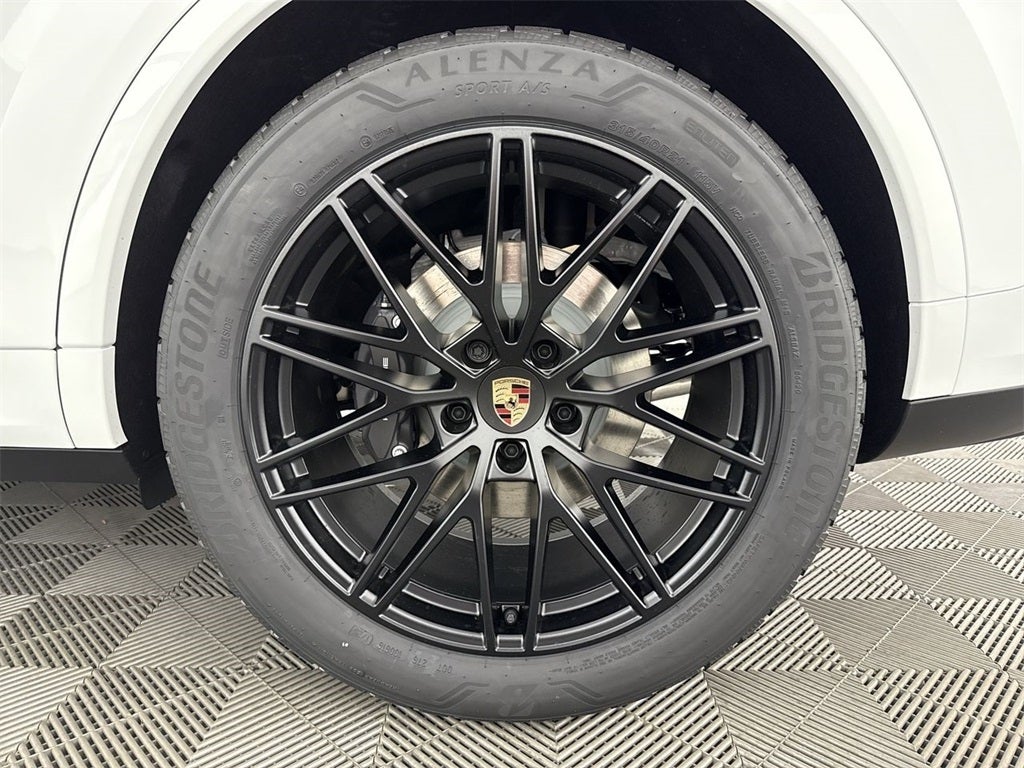 2025 Porsche Cayenne Coupe Coupe AWD