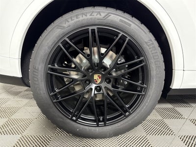 2025 Porsche Cayenne Coupe Coupe AWD