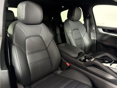 2025 Porsche Cayenne Coupe Coupe AWD