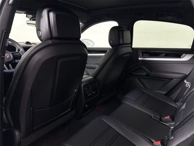 2025 Porsche Cayenne Coupe Coupe AWD
