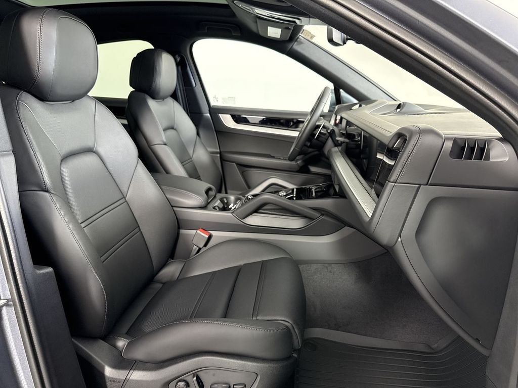 2026 Porsche Cayenne Coupe Coupe AWD