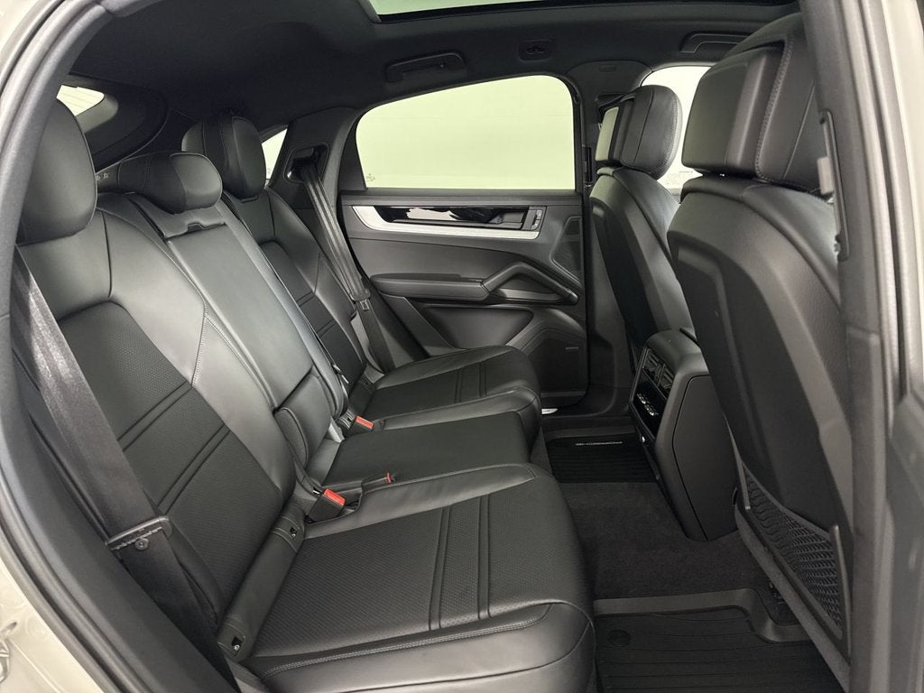 2026 Porsche Cayenne Coupe Coupe AWD