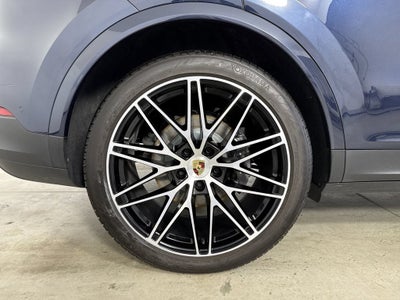 2024 Porsche Cayenne Coupe Coupe AWD
