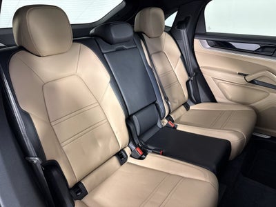 2024 Porsche Cayenne Coupe Coupe AWD