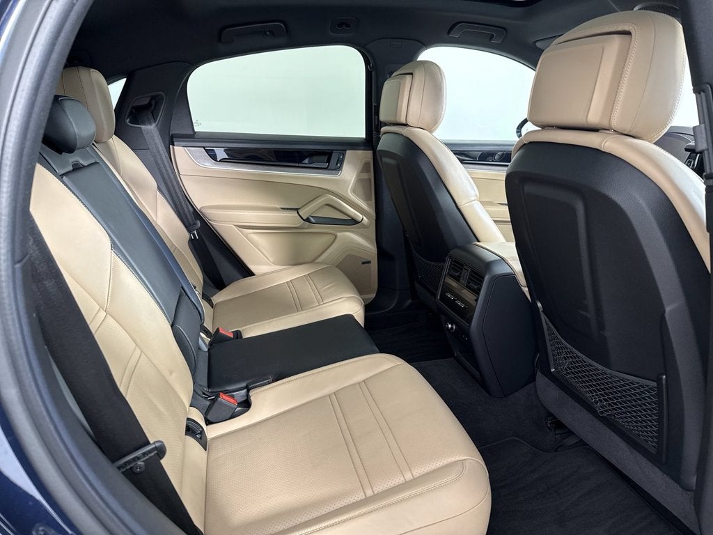 2024 Porsche Cayenne Coupe Coupe AWD