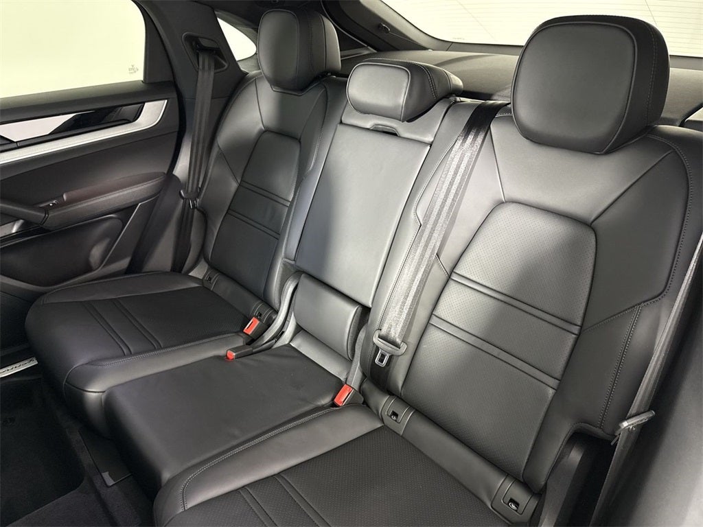 2025 Porsche Cayenne Coupe Coupe AWD