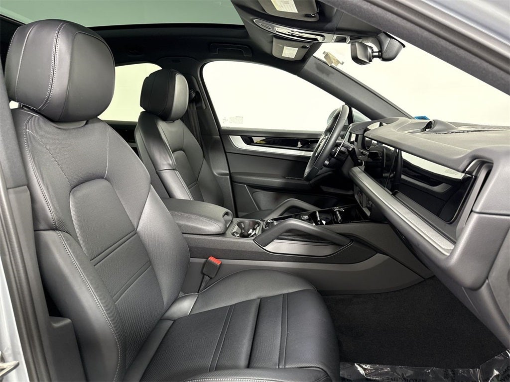 2025 Porsche Cayenne Coupe Coupe AWD