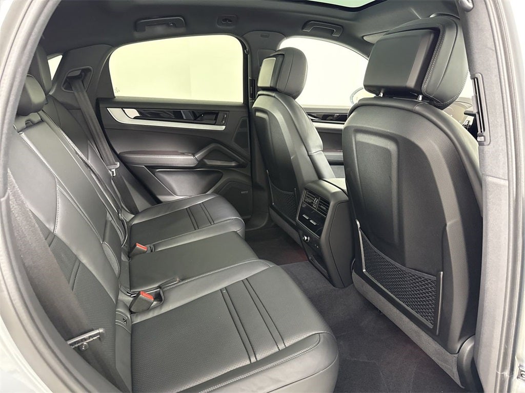 2025 Porsche Cayenne Coupe Coupe AWD