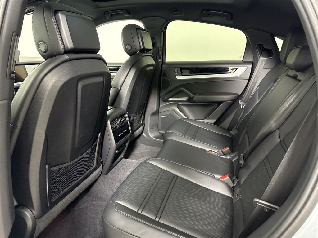 2025 Porsche Cayenne Coupe Coupe AWD