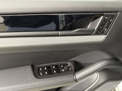 2025 Porsche Cayenne Coupe Coupe AWD