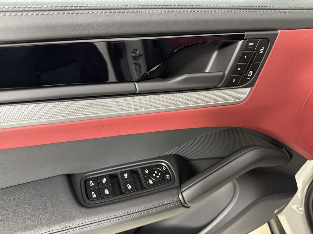 2026 Porsche Cayenne Coupe Coupe AWD