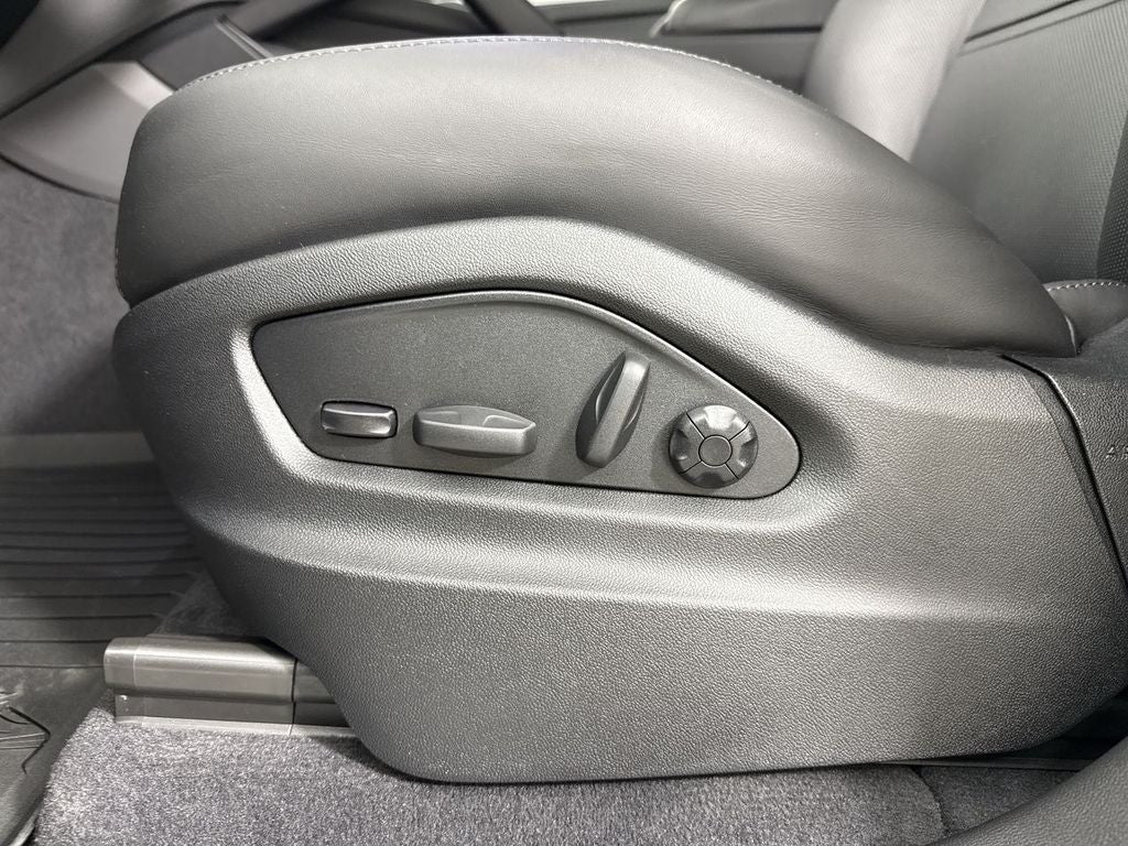 2026 Porsche Cayenne Coupe Cayenne Coupe
