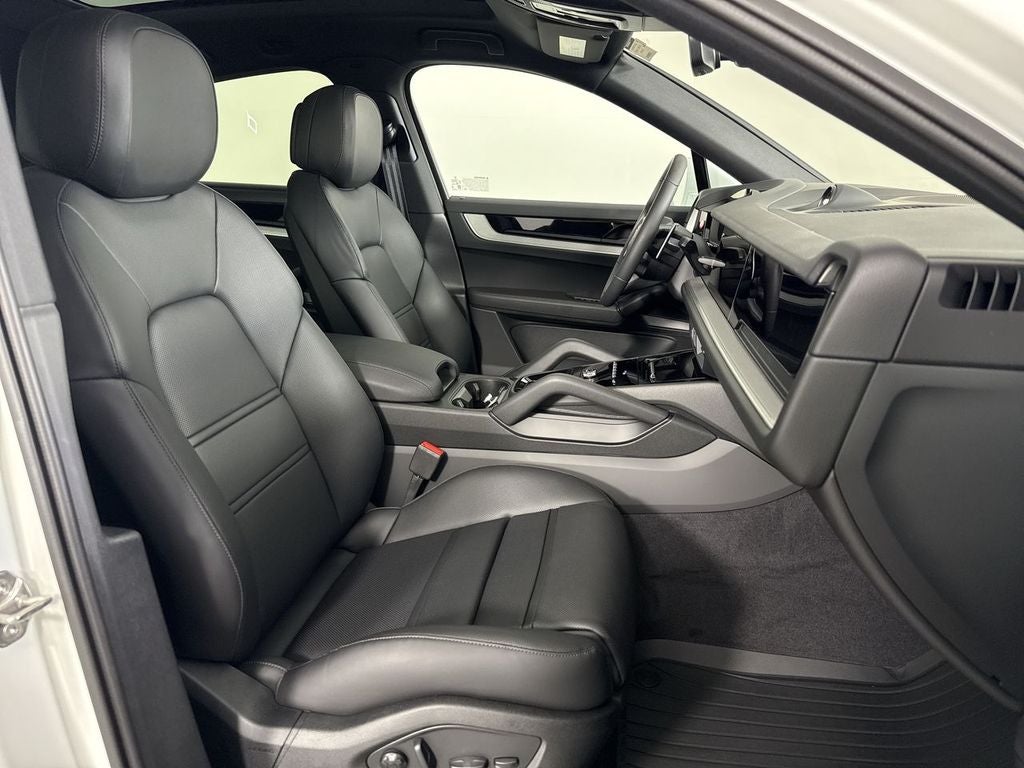 2026 Porsche Cayenne Coupe Coupe AWD