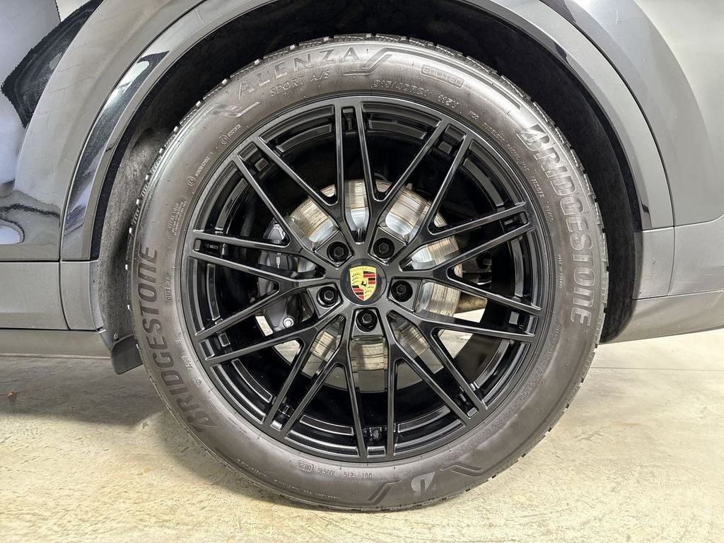 2024 Porsche Cayenne Coupe Coupe AWD