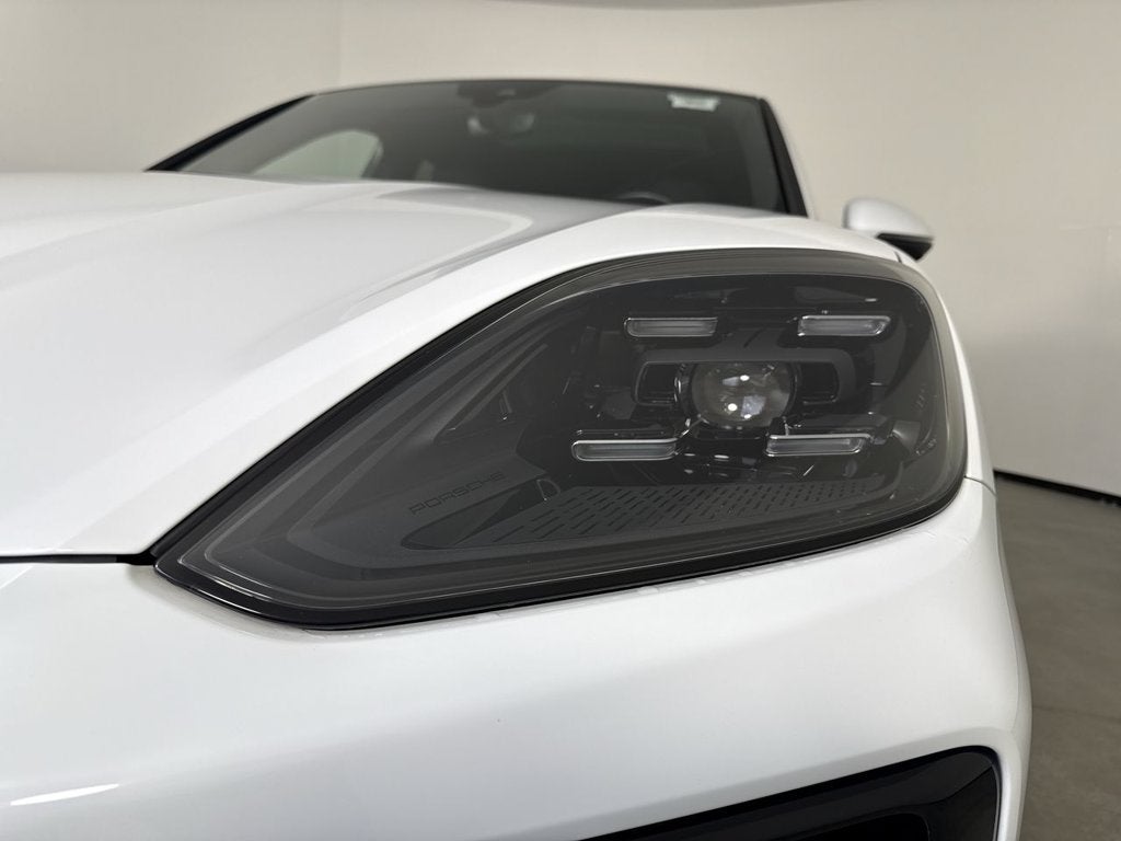 2024 Porsche Cayenne Coupe Coupe AWD