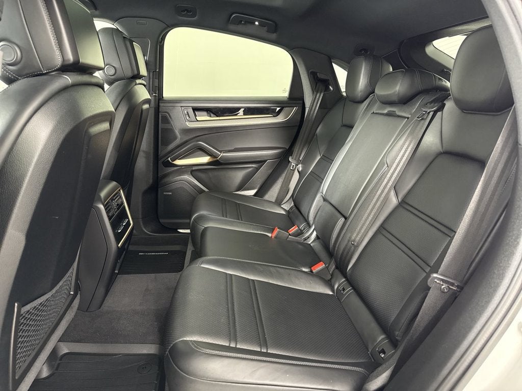 2024 Porsche Cayenne Coupe Coupe AWD