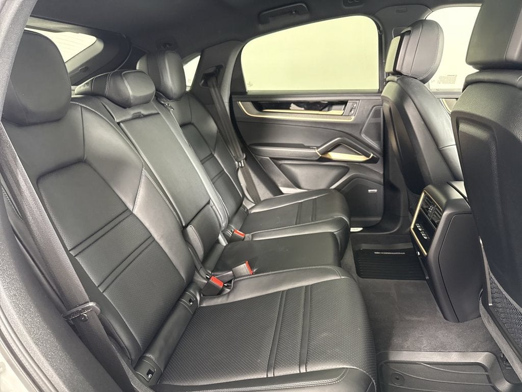 2024 Porsche Cayenne Coupe Coupe AWD