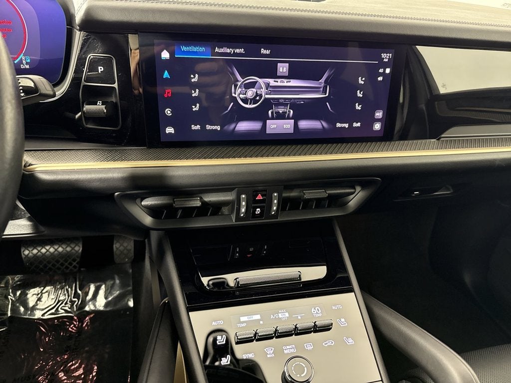 2024 Porsche Cayenne Coupe Coupe AWD