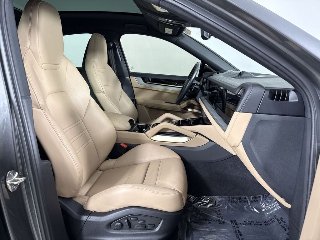 2024 Porsche Cayenne Coupe Coupe AWD