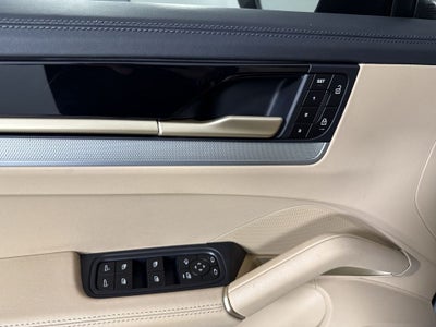 2024 Porsche Cayenne Coupe Coupe AWD