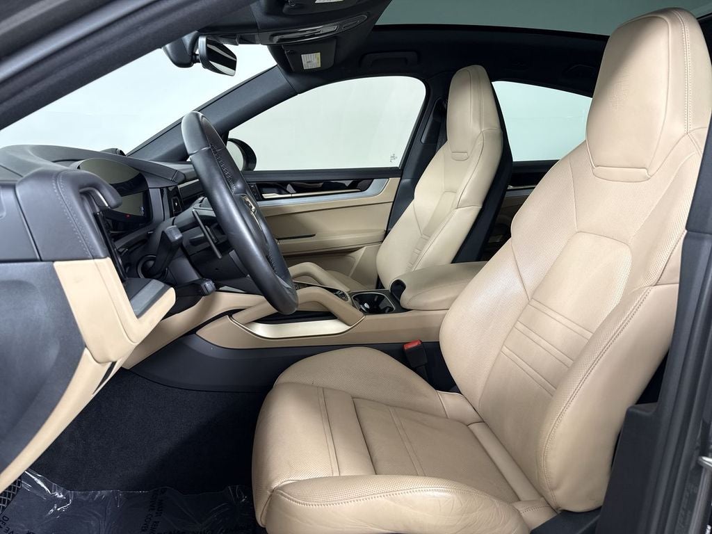 2024 Porsche Cayenne Coupe Coupe AWD