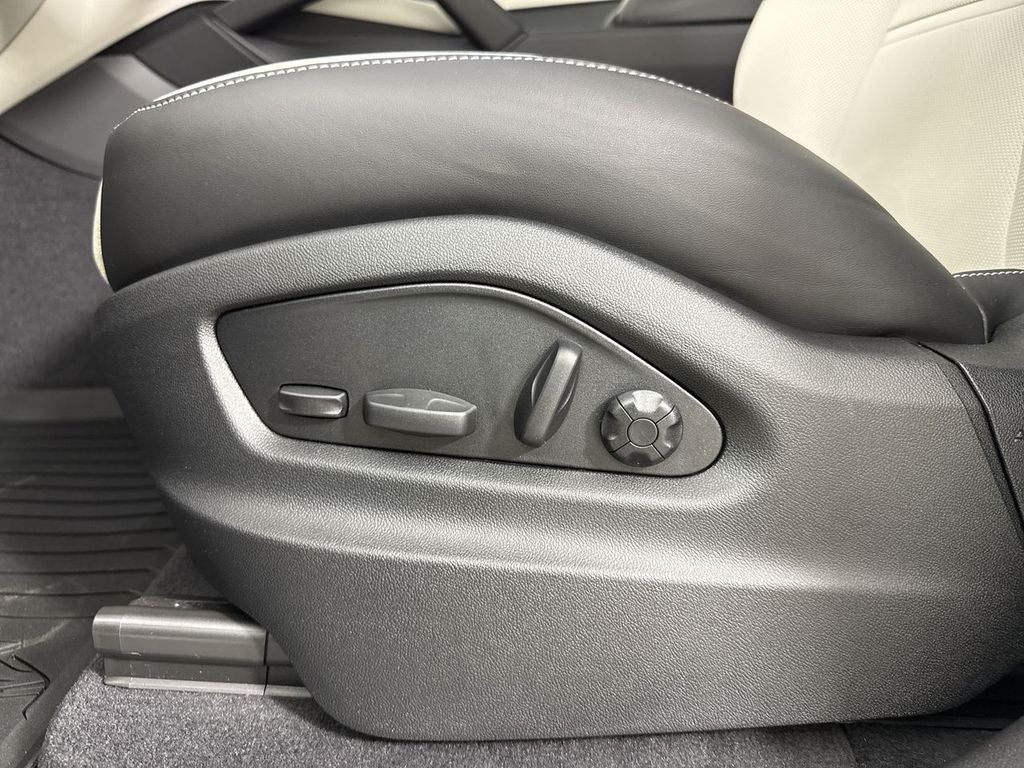 2026 Porsche Cayenne Coupe Cayenne Coupe