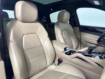 2021 Porsche Cayenne Coupe Coupe AWD