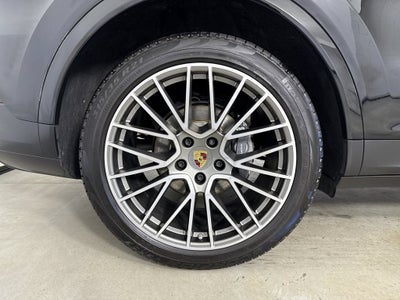 2022 Porsche Cayenne Coupe Coupe AWD