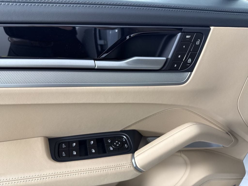 2026 Porsche Cayenne Coupe Cayenne Coupe
