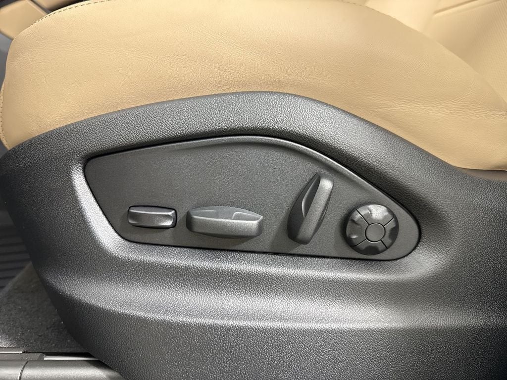 2026 Porsche Cayenne Coupe Cayenne Coupe