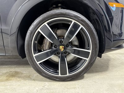 2022 Porsche Cayenne Coupe Coupe AWD
