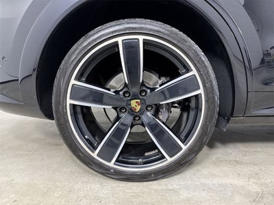 2022 Porsche Cayenne Coupe Coupe AWD