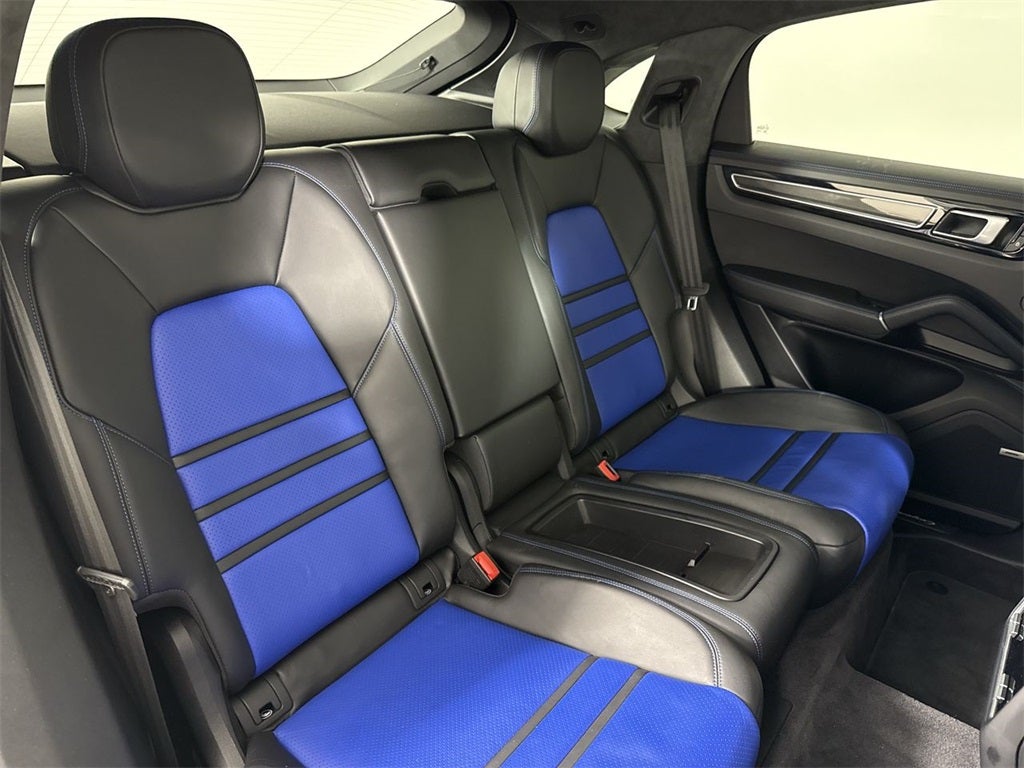 2022 Porsche Cayenne Coupe Coupe AWD