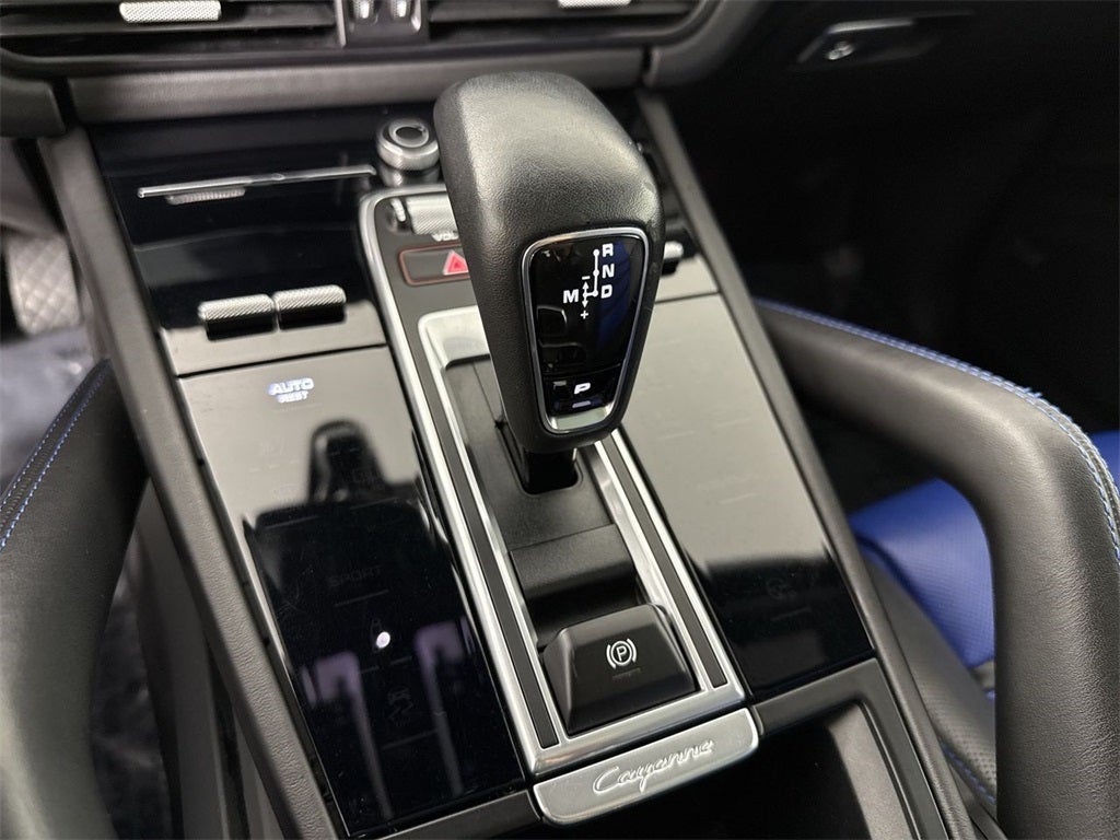 2022 Porsche Cayenne Coupe Coupe AWD