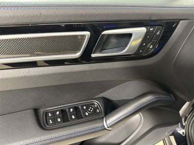 2022 Porsche Cayenne Coupe Coupe AWD