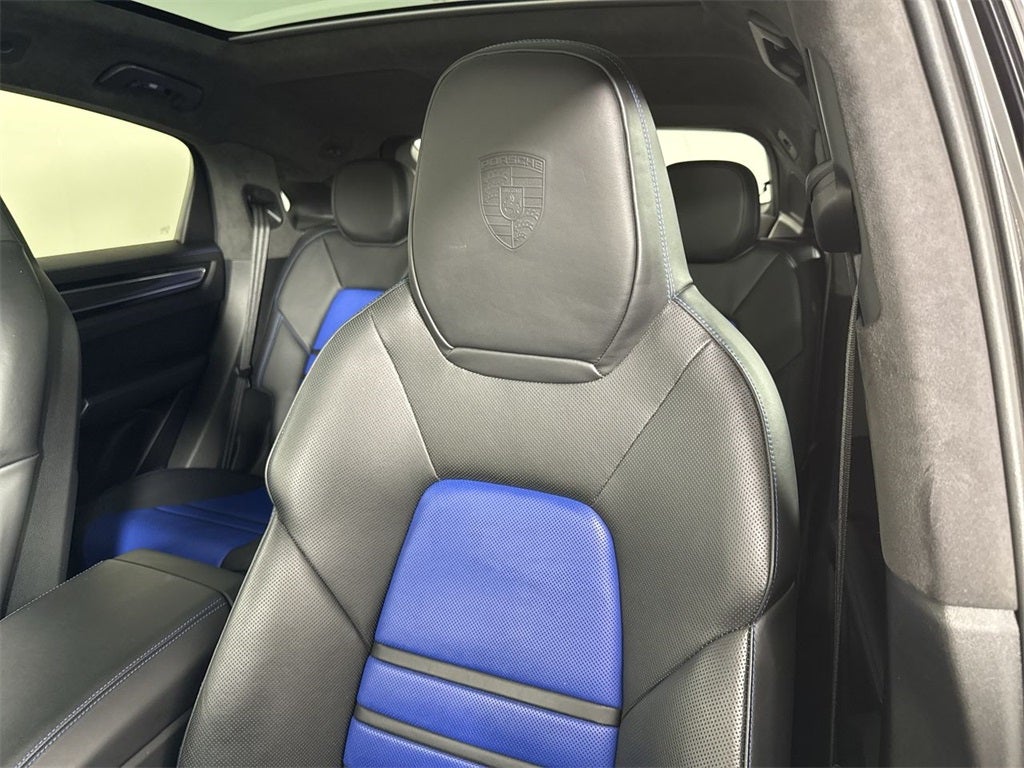 2022 Porsche Cayenne Coupe Coupe AWD
