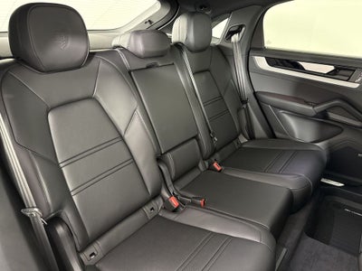 2026 Porsche Cayenne Coupe Coupe AWD