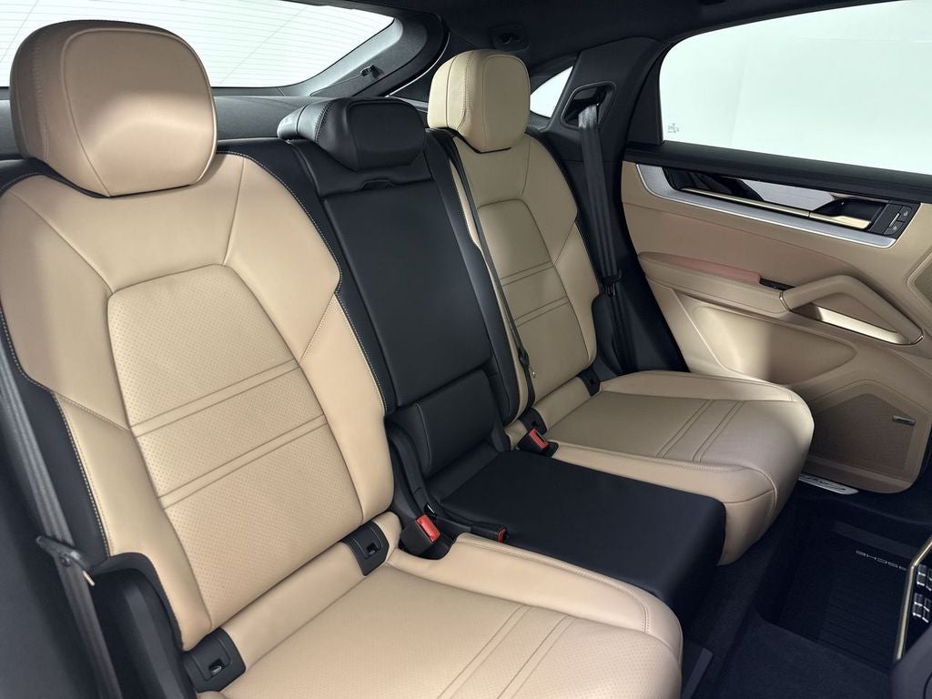 2024 Porsche Cayenne Coupe Coupe AWD