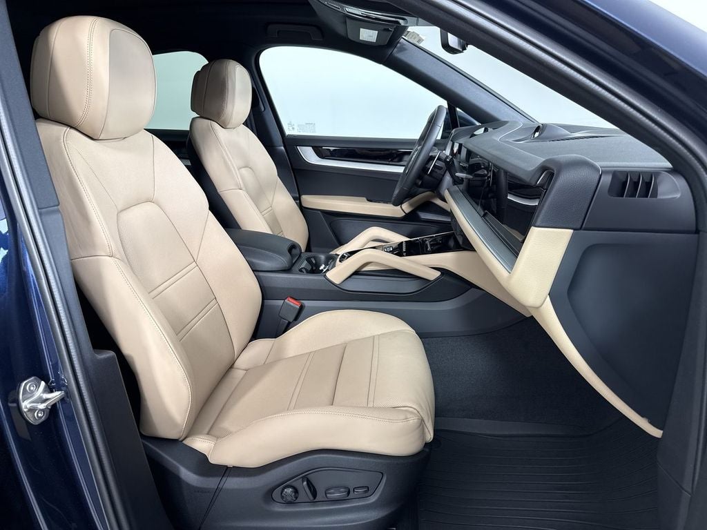 2026 Porsche Cayenne Coupe Coupe AWD