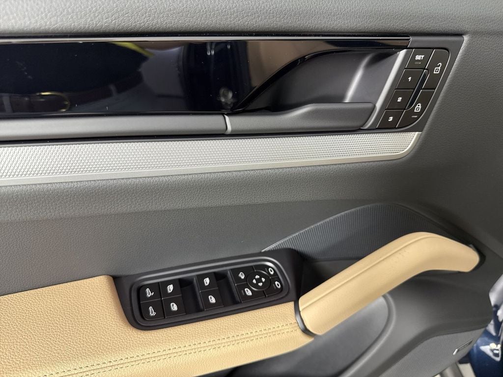 2026 Porsche Cayenne Coupe Coupe AWD