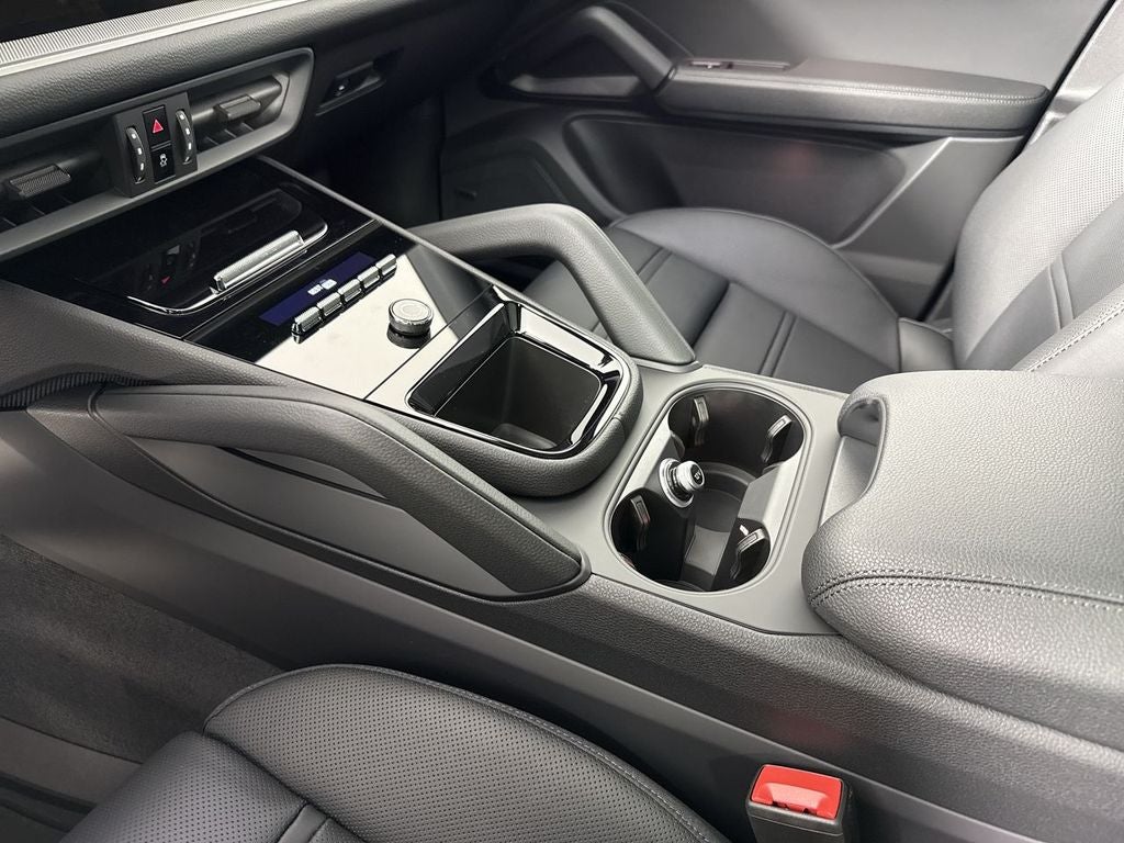 2026 Porsche Cayenne Coupe Coupe AWD