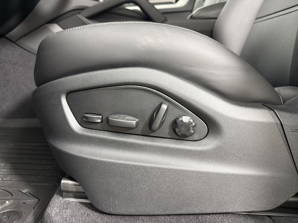 2026 Porsche Cayenne Coupe Coupe AWD