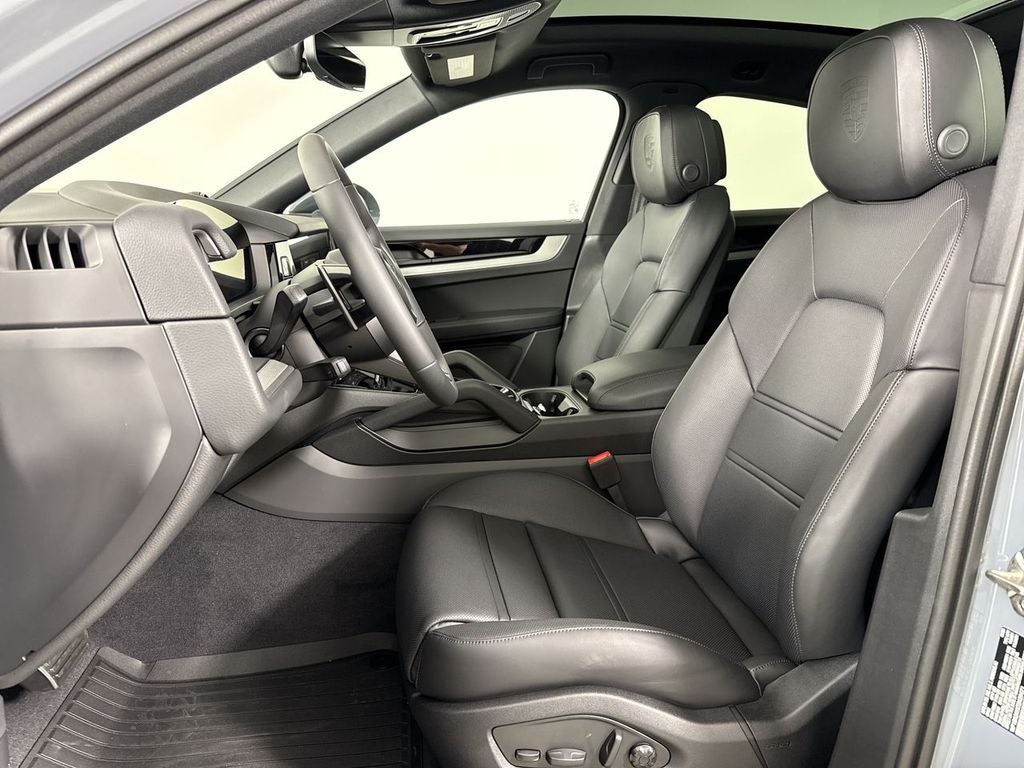 2026 Porsche Cayenne Coupe Coupe AWD