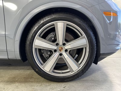2026 Porsche Cayenne Coupe Coupe AWD