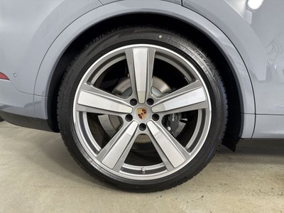 2026 Porsche Cayenne Coupe Coupe AWD