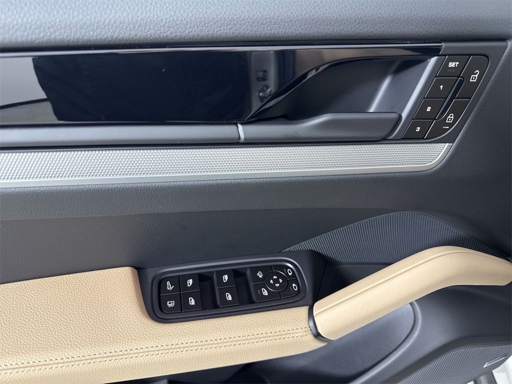 2026 Porsche Cayenne E-Hybrid Coupe E-Hybrid