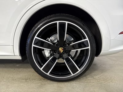 2023 Porsche Cayenne Coupe Turbo
