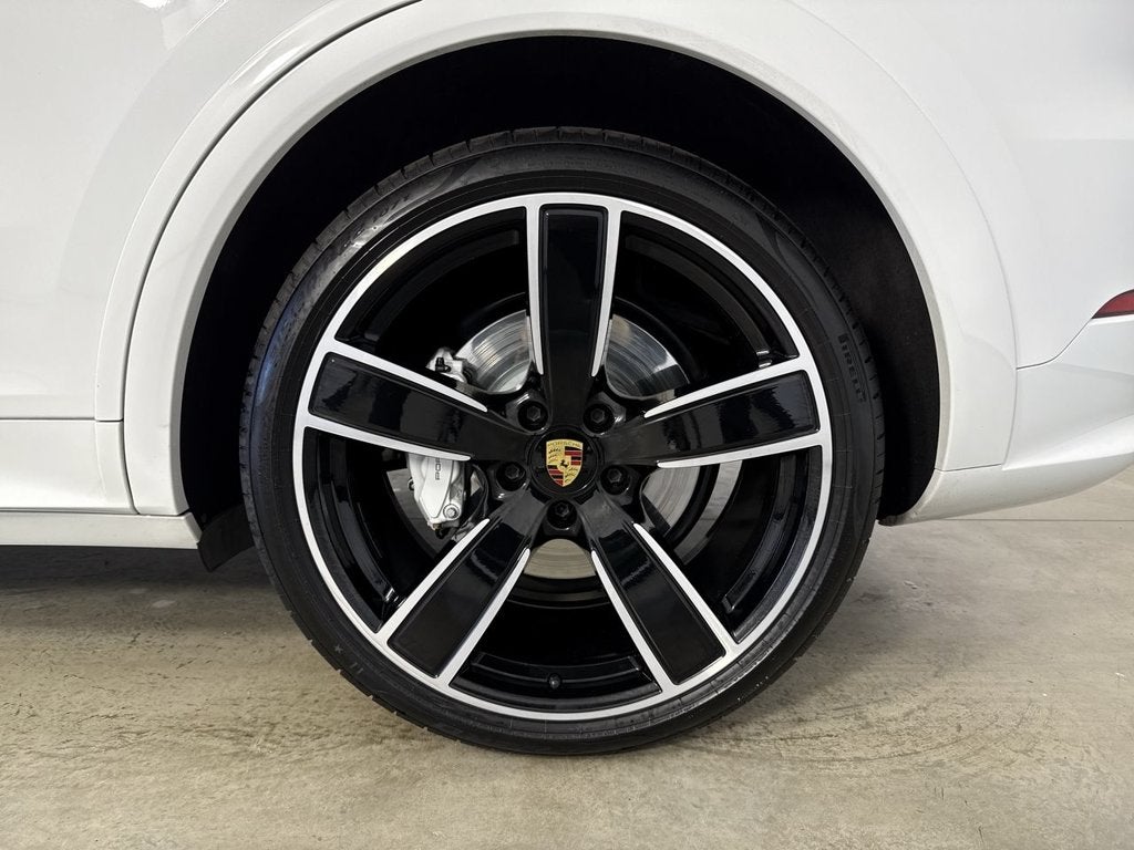 2023 Porsche Cayenne Coupe Turbo